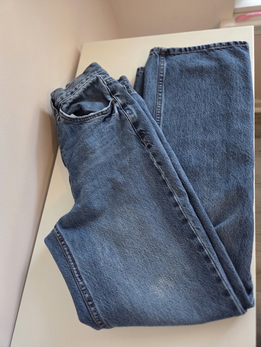 Mango Straight-Leg Women's Jeans in Medium Blue Wash